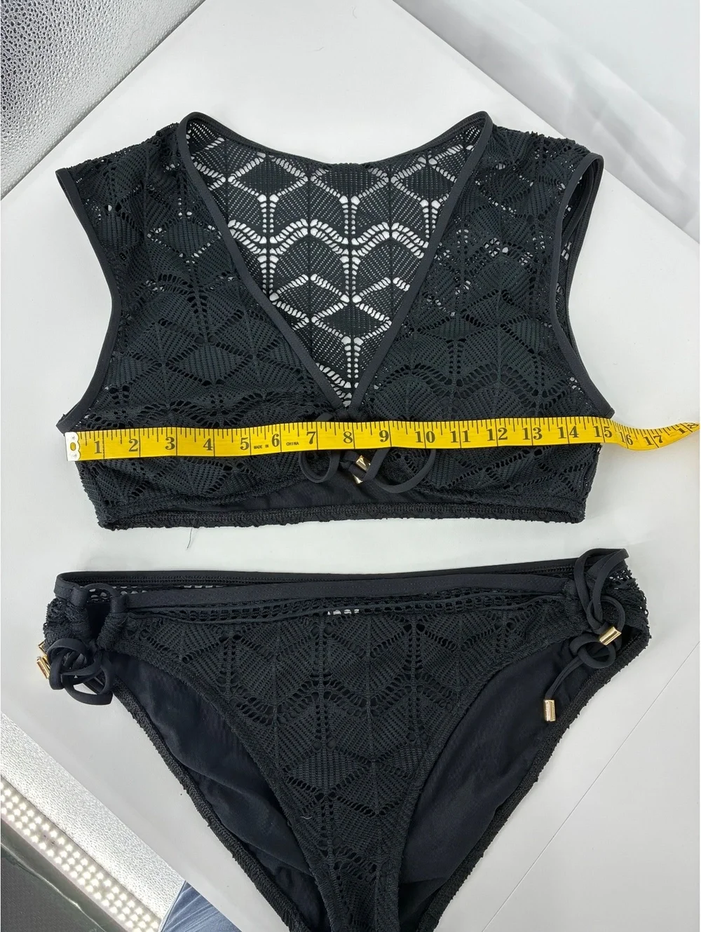 La Blanca Black Crochet Two-Piece Swimsuit Set Size US 12